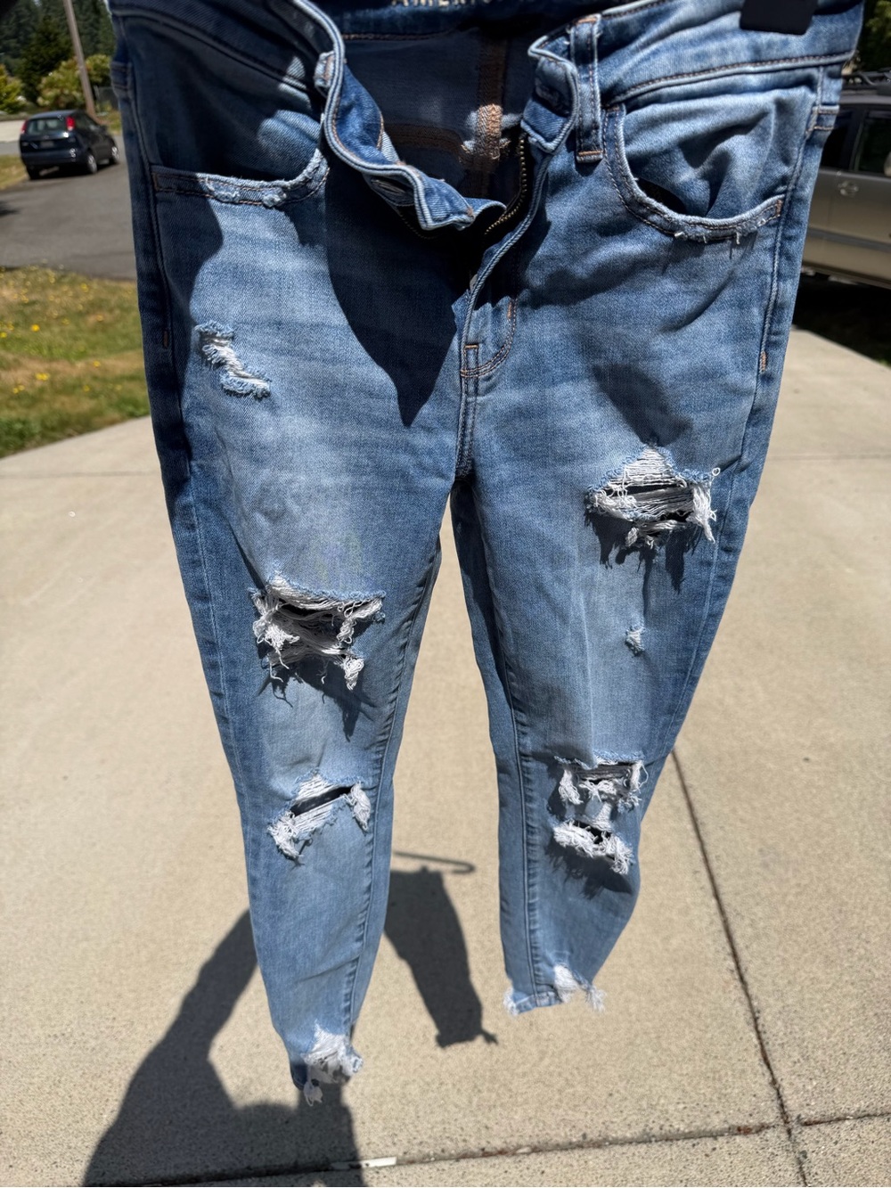 American eagle Distressed Light Blue Women’s Jeans